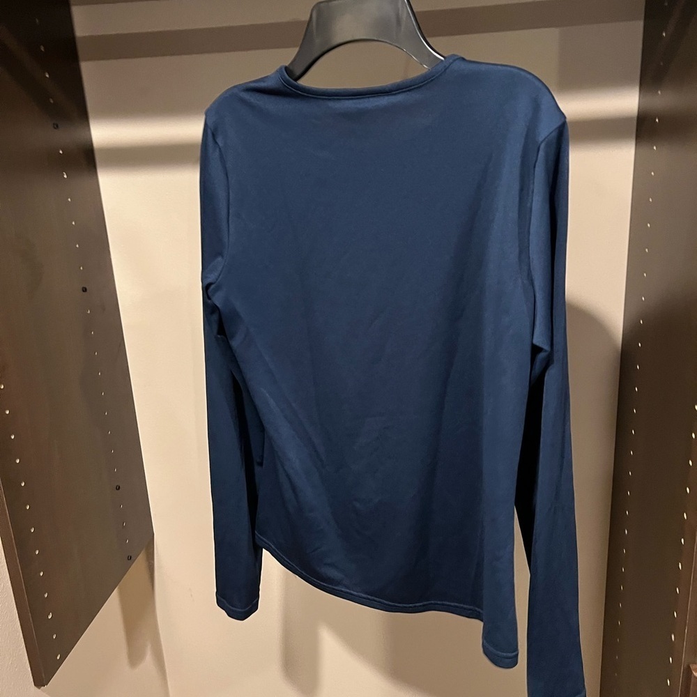 Gymshark Women's Blue Long Sleeve Top - Picture 2 of 3